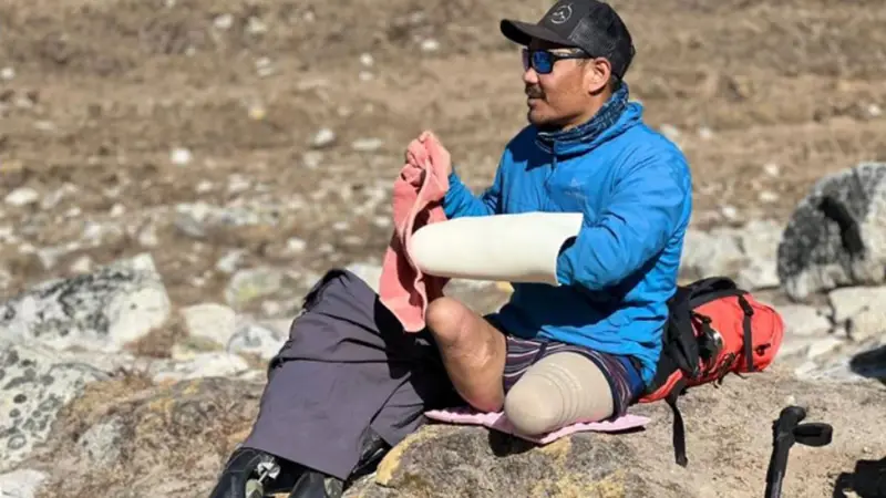 Injured Gurkha Veteran Hari Buddha Magar to Make History by Conquering Mount Everest